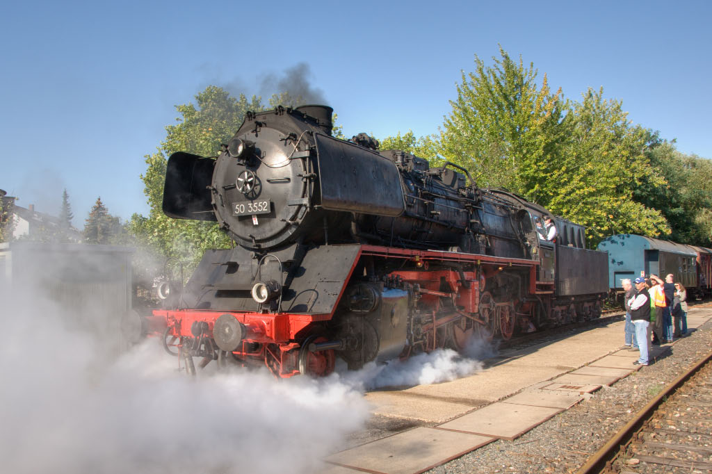 Schlepptender-Dampflokomotive_50_3552_Rangieren